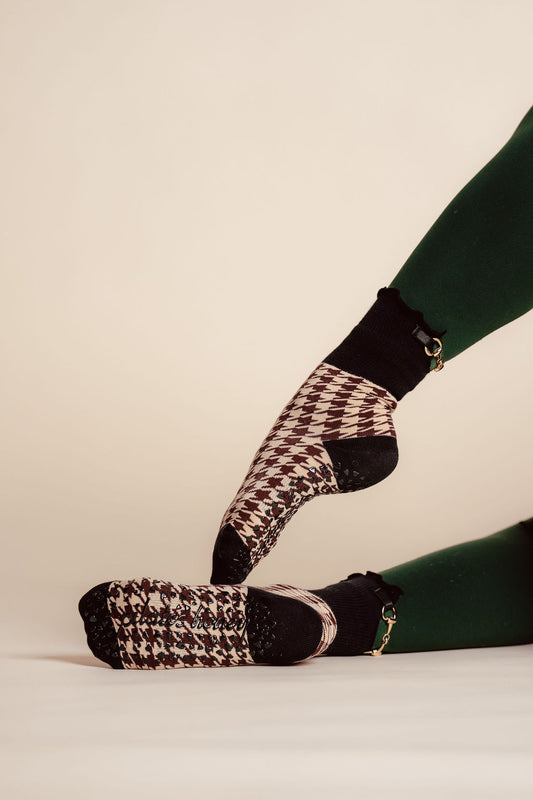 Hawthorne Ruffle Luxe Grip Sock