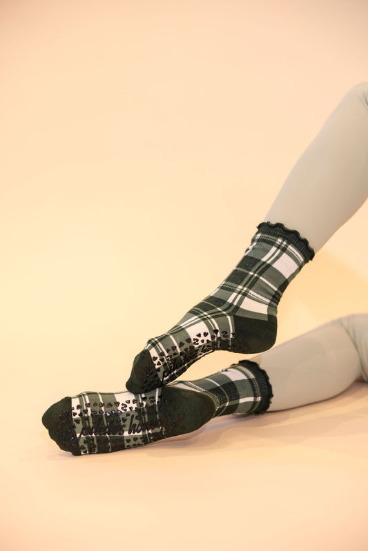 Cactus Plaid Ruffle Crew