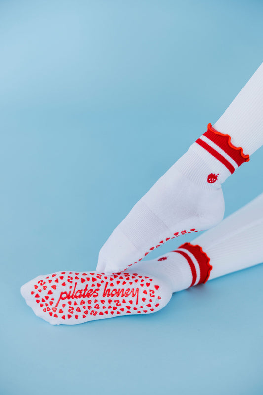Sweet Stripe Shorty Ruffle Crew Grip Sock
