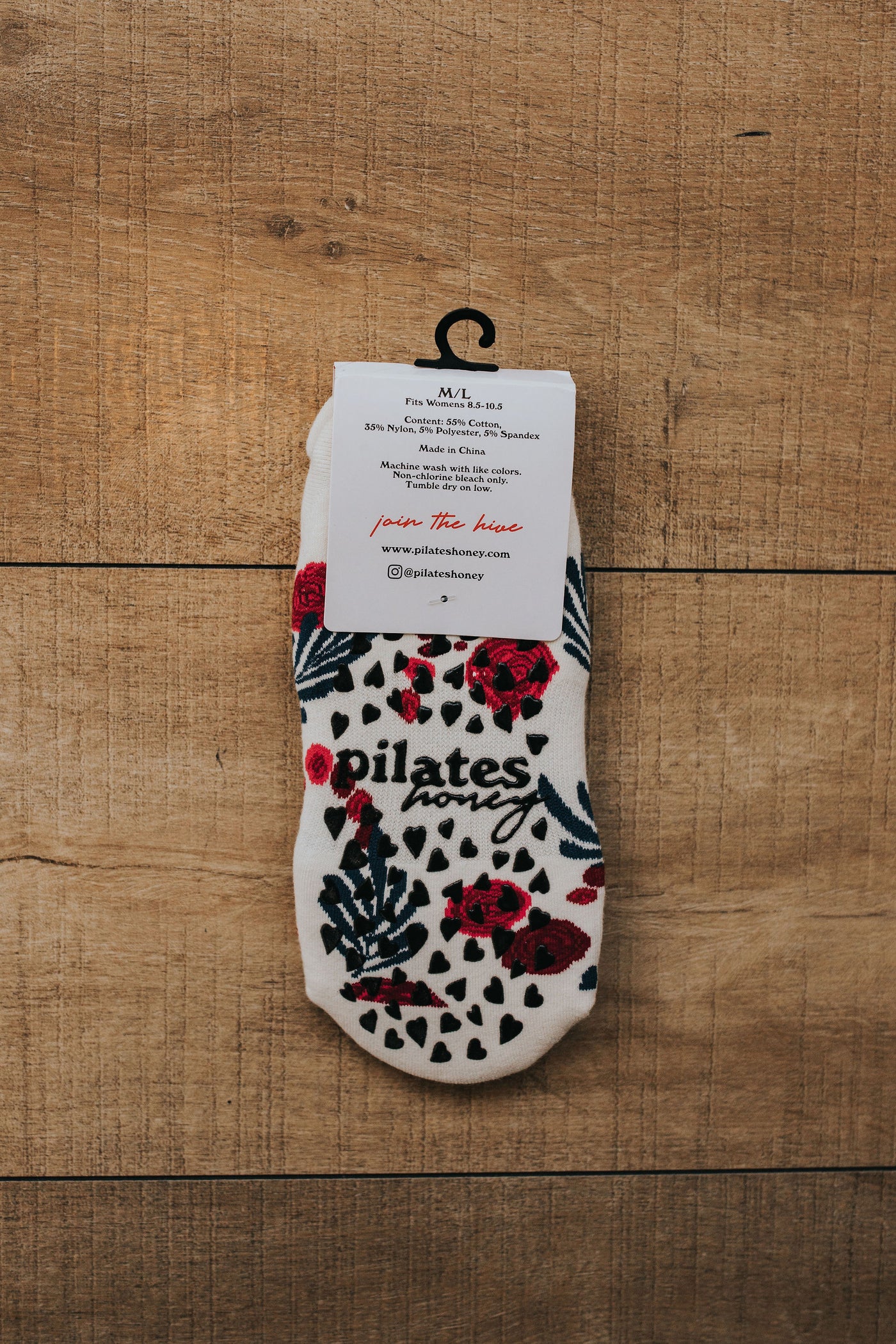 Ivory Roses Grip Socks – PilatesHoney